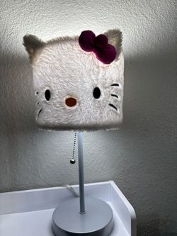 Hello kitty lamp