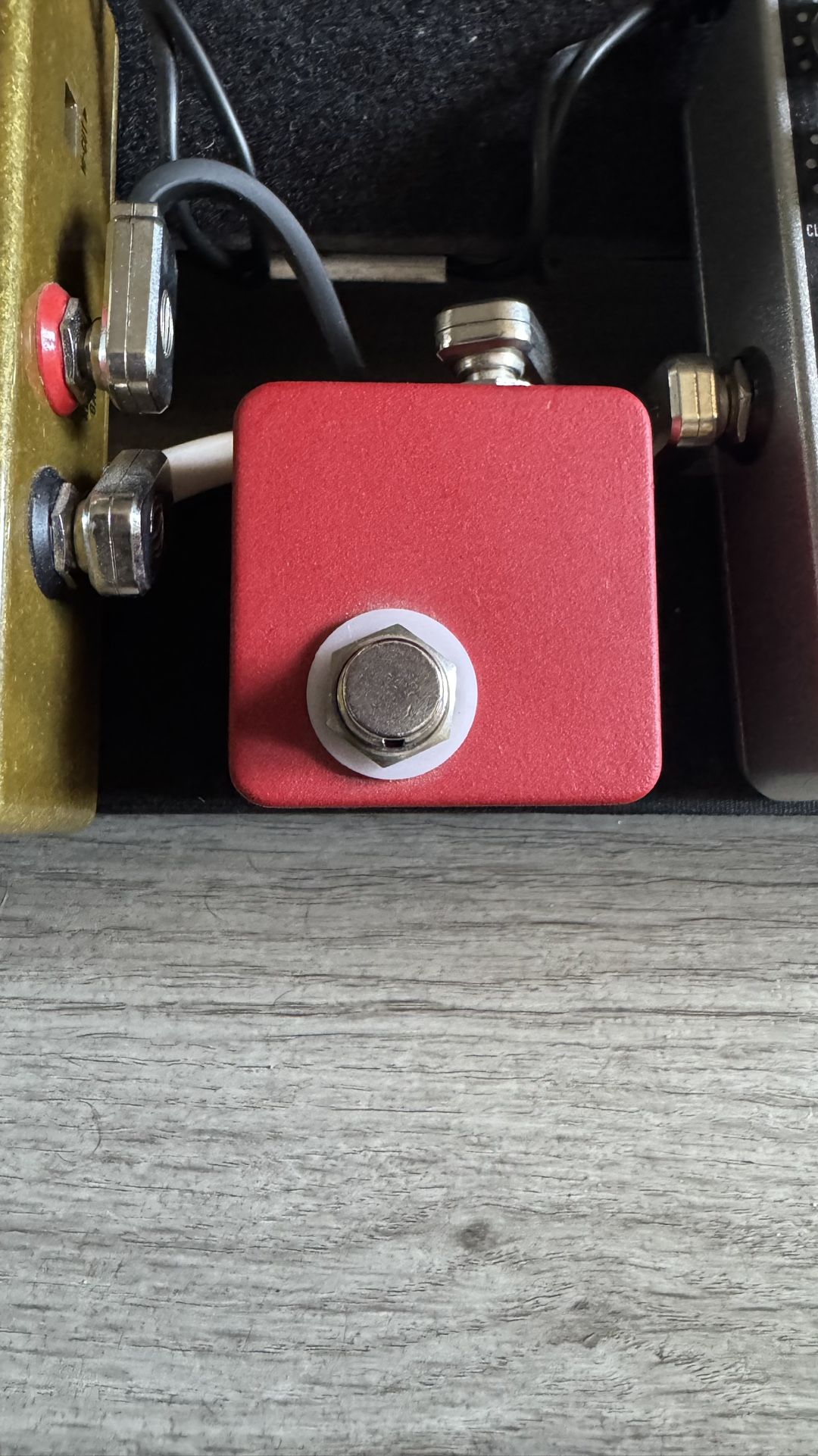 JHS Red Remote - Guitar Pedal