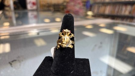 Animal Ring Red Frog W/baby Frog On Top 14k