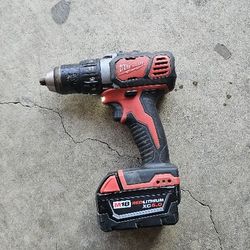 Milwaukee M18 Drill 