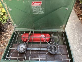 Coleman Dual-Fuel 2-Burner Camp Stove