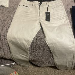 Jeans Brand New