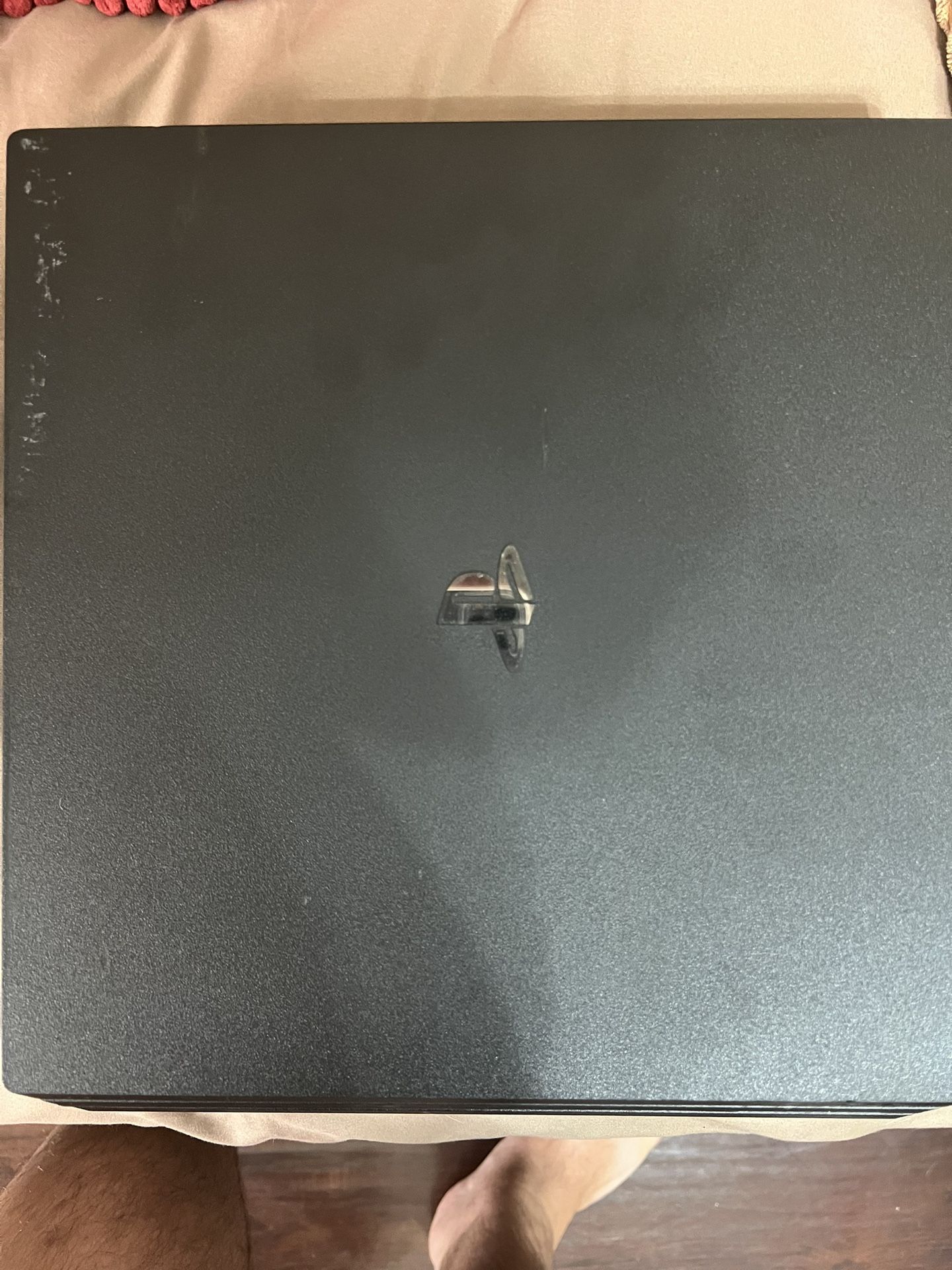 Sony PS4 Pro 1TB Ssd With 2 Controllers