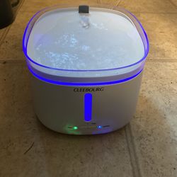 CLEEBOURG Pet Drinking Fountain