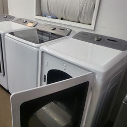 SAMSUNG SET STEAM WASHER AND GAS DRYER LARGE 