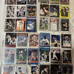 Baseball Cards Collection 25+