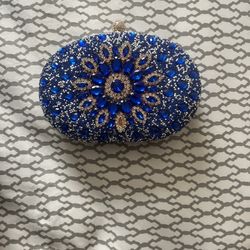 An Exquisite Gold And Blue Handbag.