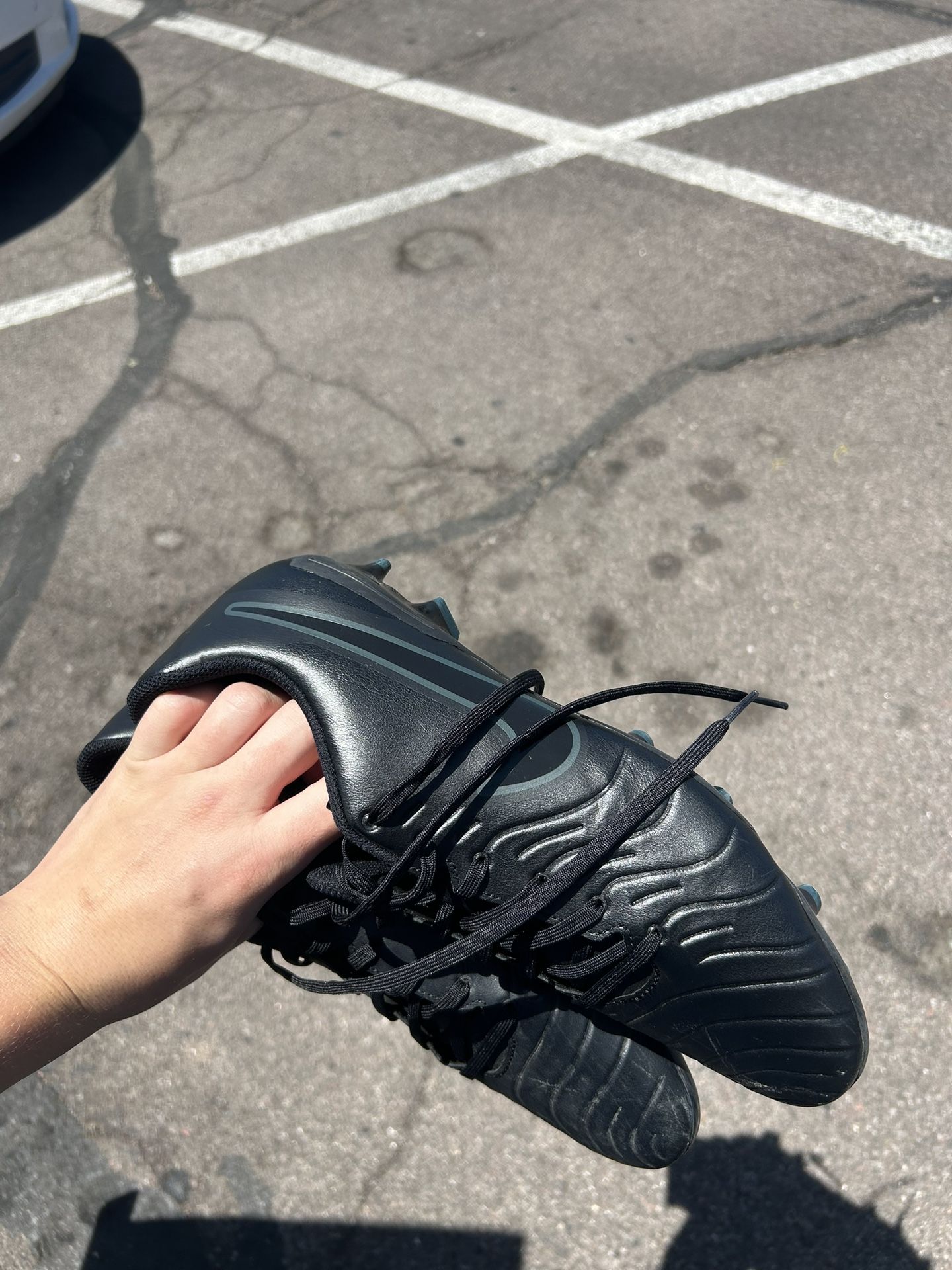 size 11.5 Men’s soccer cleats