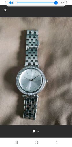 MICHAEL KORS platinum diamond silver watch. Brand new