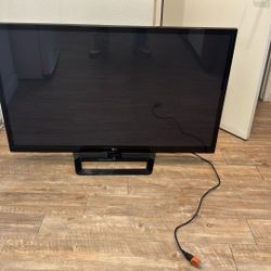 Lg TvPLASAMAT 50 Inch  50 P 4500 With The Tv. It Works Perfect.