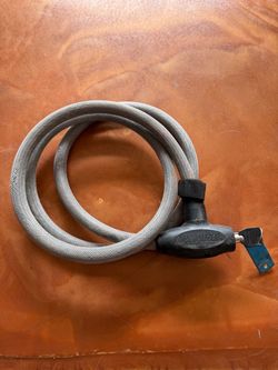 Specialized Heavy-Duty Bicycle Cable Lock with Key