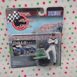 1997 Kenner Starting Lineup Winners Circle Dale Earnhardt Action Figure & Card.