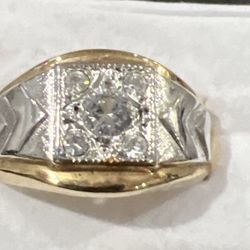 This is a vintage 18KGF RFC ring size     11faux diamond GF ornate fashion jewelry. 