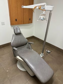 Used Dental Chair with Operatory Light – Pickup Only