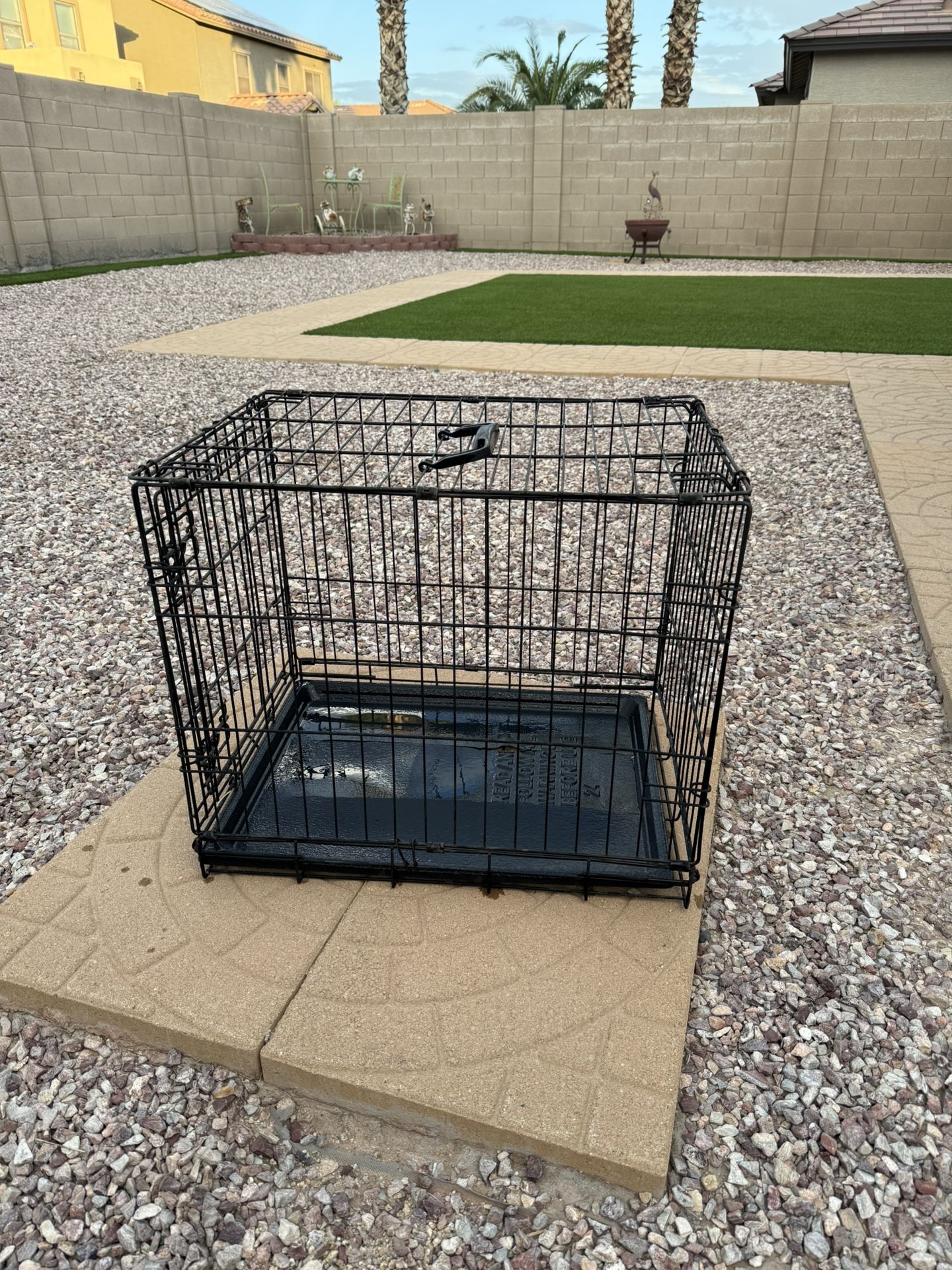 Dog Kennel Small/Medium Dog