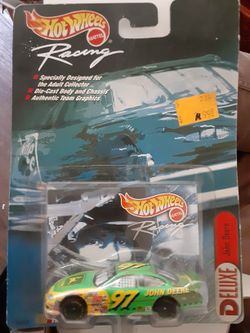 Hot Wheels NASCAR Racing - John DEERE
