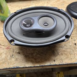 2 New Speakers 6 By 9