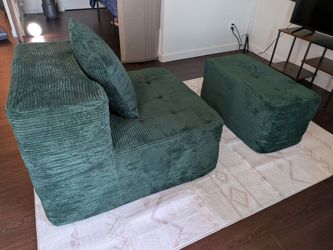 Boneless love seat with ottoman - New