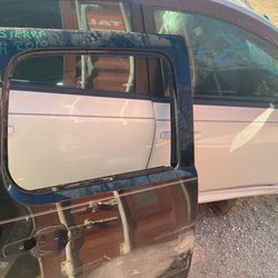 7-13 Sierra Rear Door RH