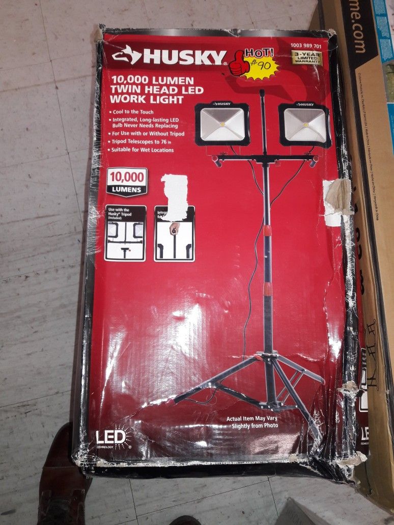 **HUSKY 10,000 LUMEN TWIN HEAD LED LIGHTS ** $75