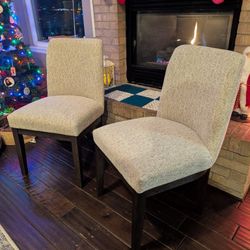 Set of 2, Signature Design By Ashley Burkhaus Traditional Upholstered Chairs, Dark Brown Legs.