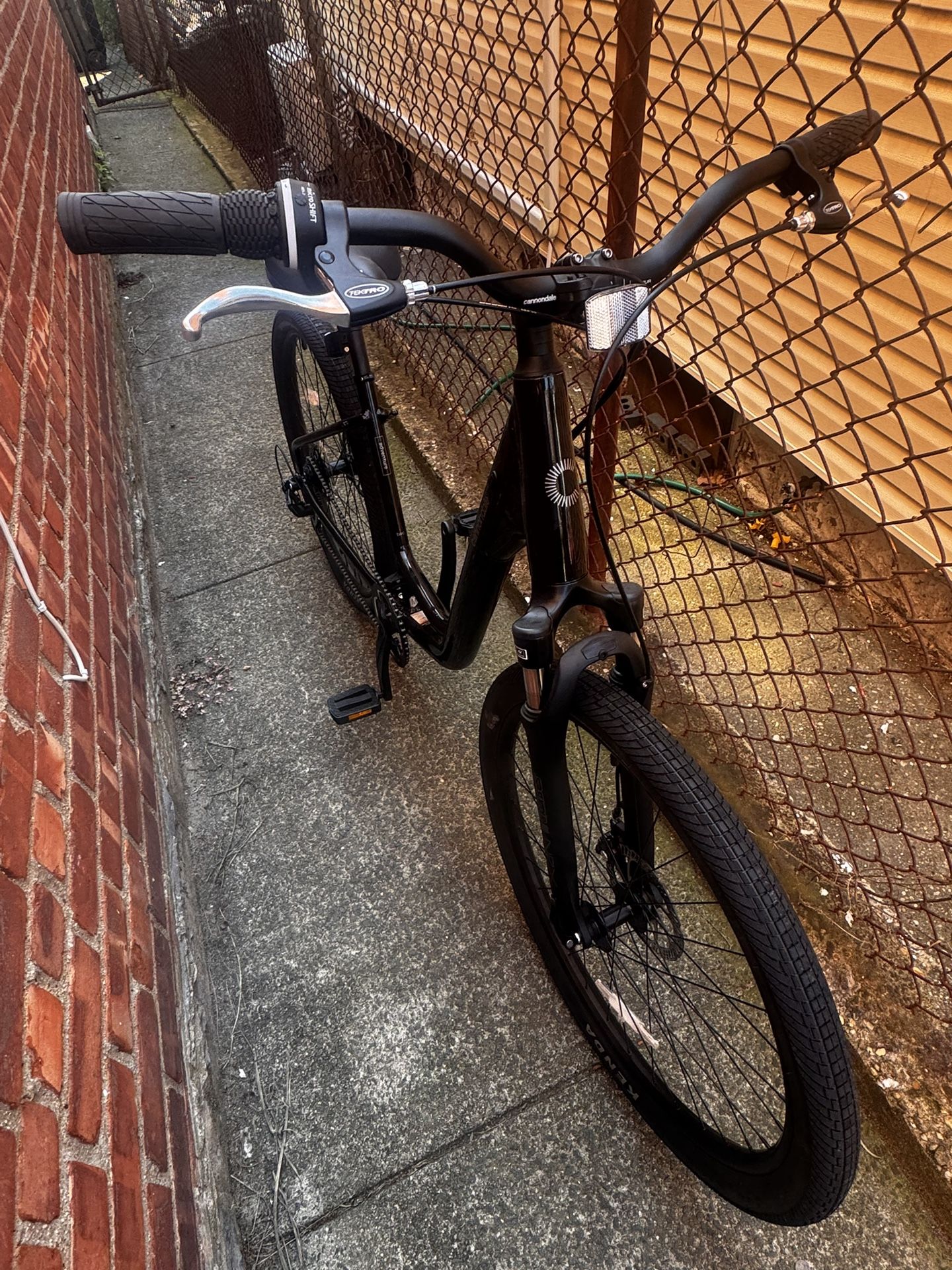 Cannondale Adventure 2 Size Medium