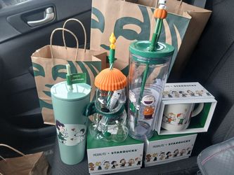 Snoopy cups