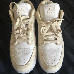 Air Jordan 1 Low SE