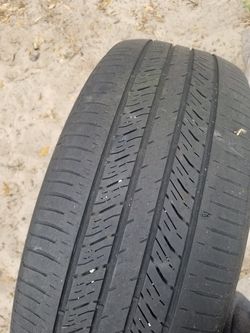 Tire P245/50/R20