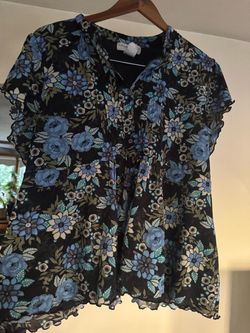 Floral Print Short Sleeve Blouse