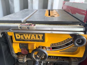 DeWalt Portable Table Saw
