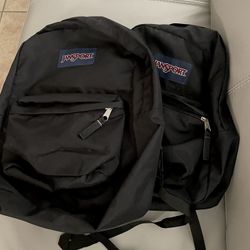 2 Jansport Backpack Big And Medium Like New !!! 