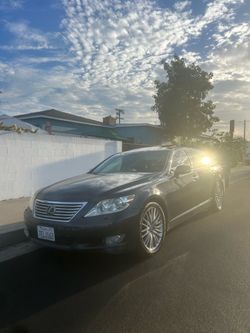 2011 Lexus LS 460