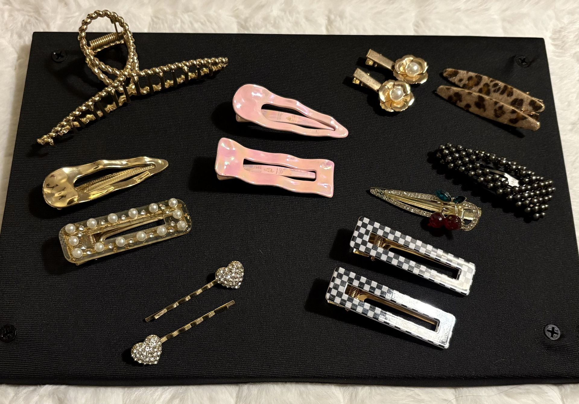 27 Piece Brand New Hair Accessories Bundle