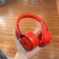 Beats Solo Pro Used 