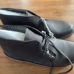 Clarks Bushacre 2 Shoes, Size 12, Brand New