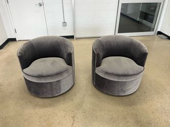 Saatva Luna Swivel Chair, Graphite Velvet (Price is for 1) Never Used ❤️