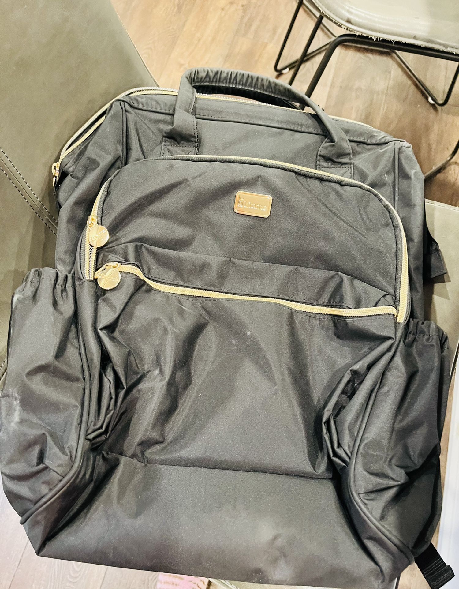 Diaper Bagpack Good Condition With Multiple Pockets