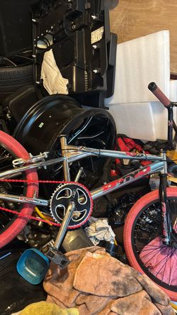 1999 Dyno XR BMX frame original  Decals Bike Chrome with Red Tires
