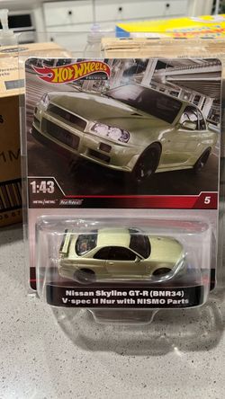 Hot Wheels Premium Nissan Skyline GT-R BNR34 1:43