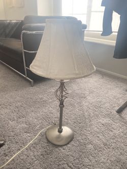 Table lamp