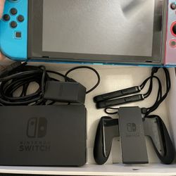Nintendo Switch 
