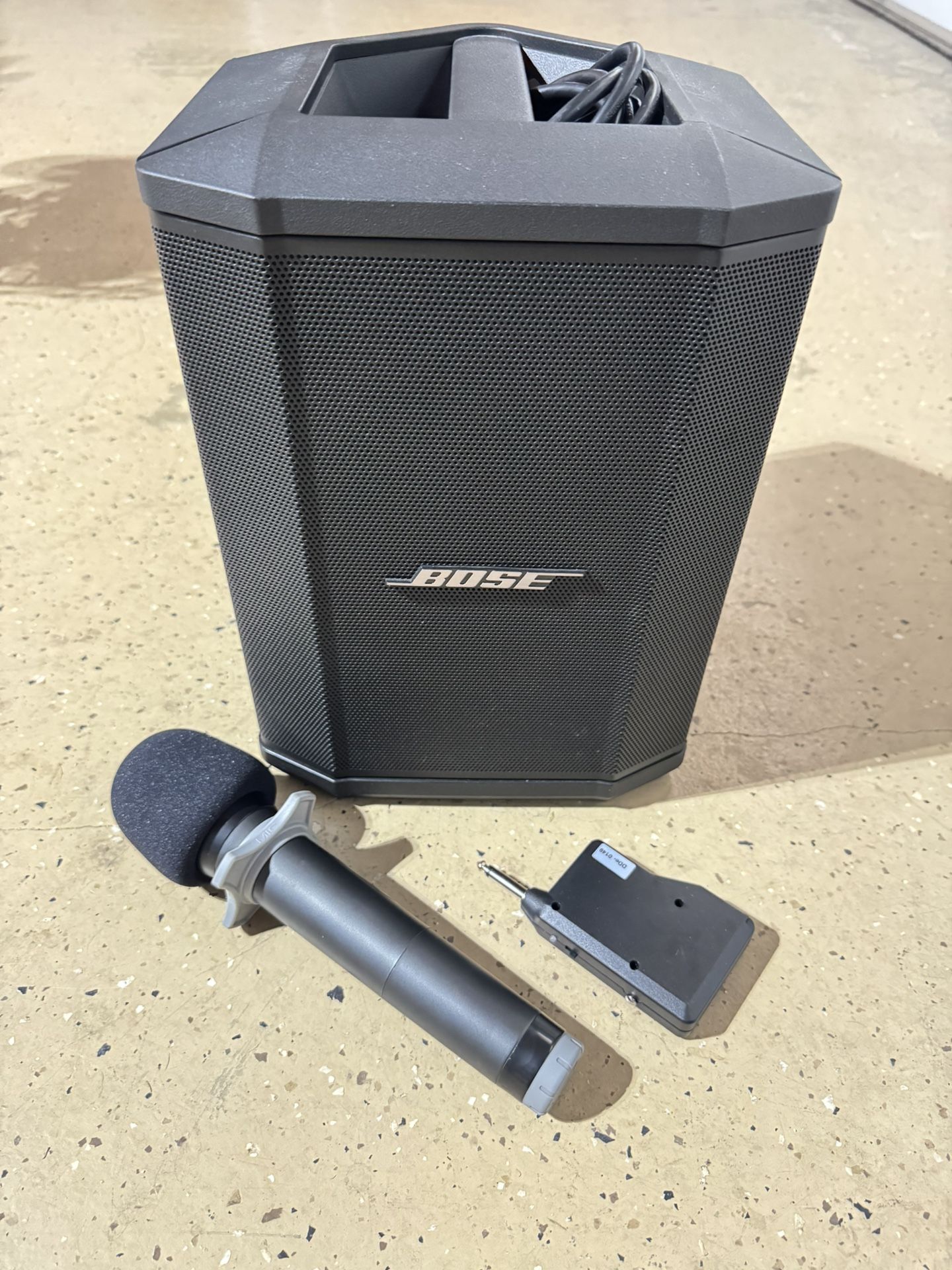 Bose S1 Pro Portable Bluetooth Speaker Wireless PA System with Wireless microphone