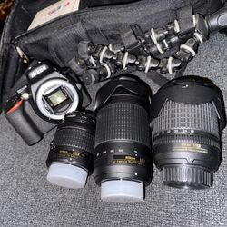 Nikon D5600 With Accessories 