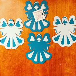 Favors tags Angel