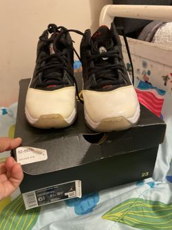 Tennis For Men Jordan Size 6.5 