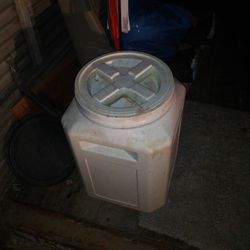 Dog food storage