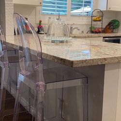 🌟$160/obo🌟Acrylic 4-Piece Set Bar Stool Set Full Back Modern Square Arm-less Chairs🌟PickUp/CashOnly🌟