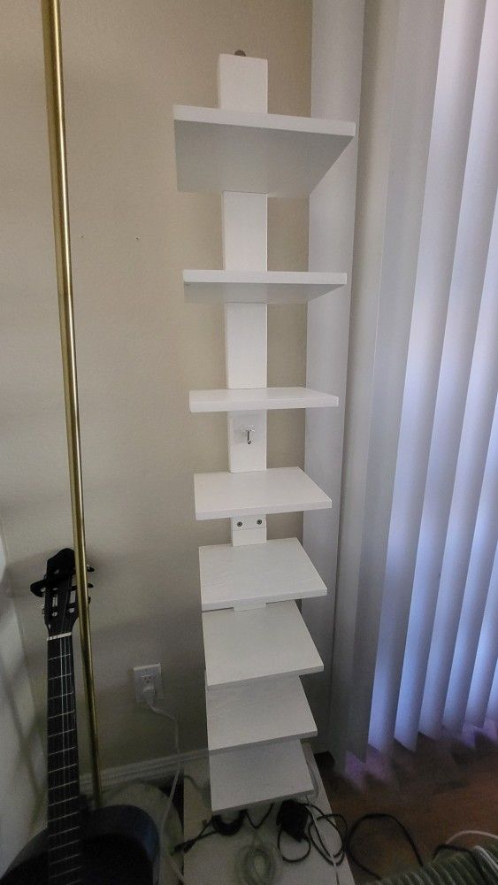 Spine Bookshelf
