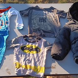 4 Pieces Of Size 3T Clothing 